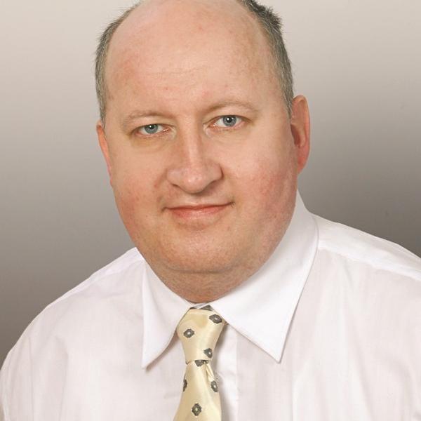 Sarm es-Sejk kudarca: Az események láncolata

Sarm es-Sejk, a híres egyiptomi üdülőváros, az utóbbi időszakban komoly kihívásokkal nézett szembe, amelyek nemcsak a turizmusra, hanem a gazdaságra is hatással voltak. Az utazási korlátozások, a globális járv